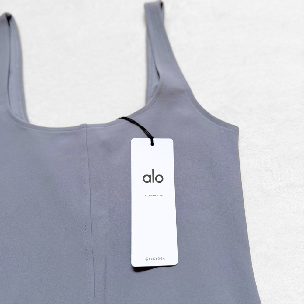 NWT ALO Yoga Alosoft Head Start Dress – Fog – Size M - Picture 8 of 8